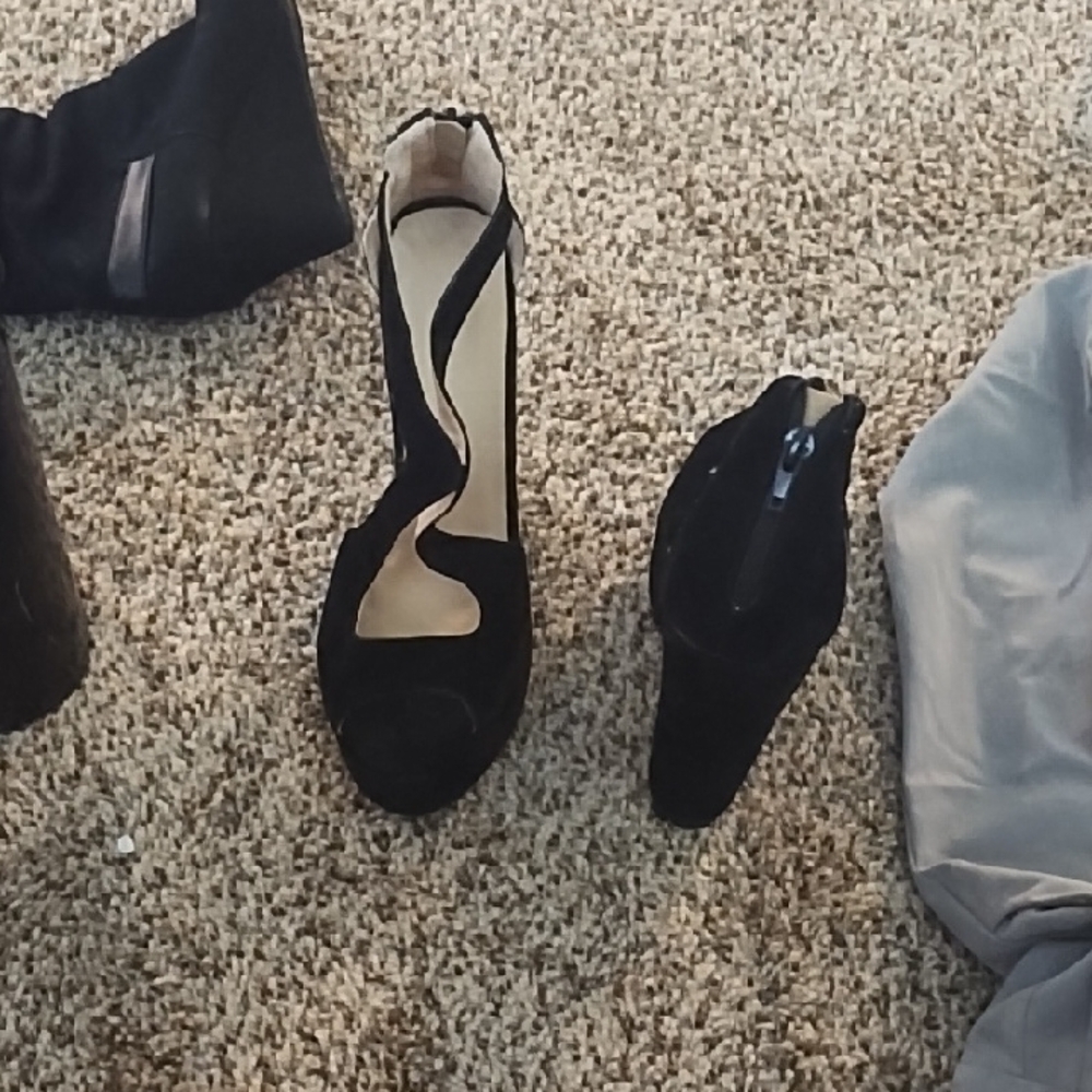 Elegant Black Women's Shoes
